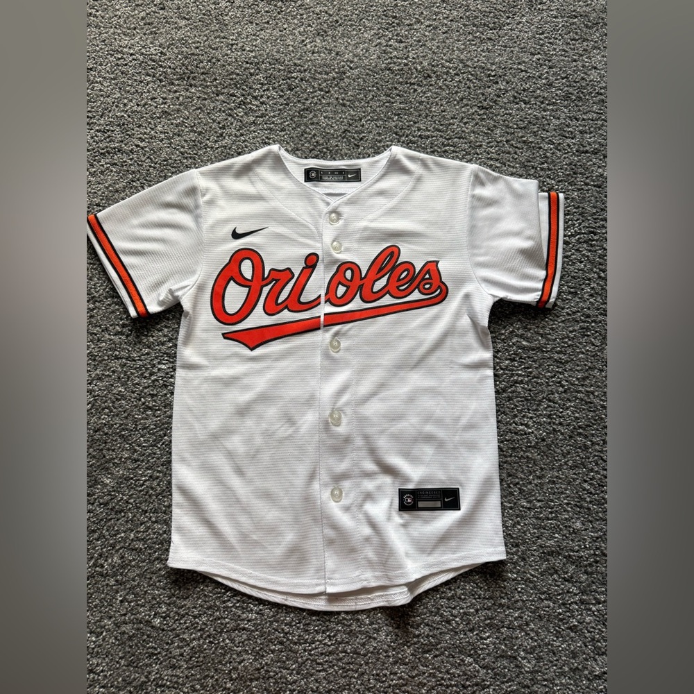 YOUTH SMALL authentic Orioles jersey